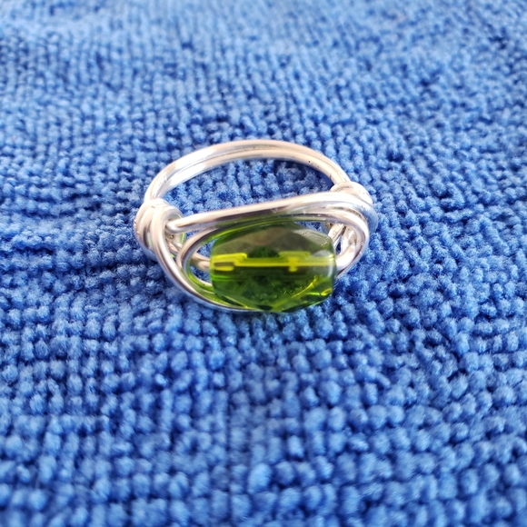 Ring - Picture 1 of 1